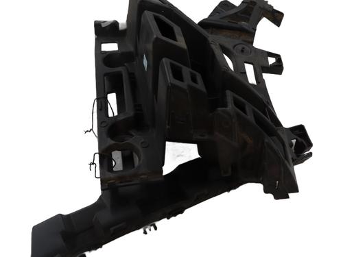 Front bumper bracket PEUGEOT 3008 II SUV (MC_, MR_, MJ_, M4_) 1.6 THP 165 (M45GYW, M45GZW, M45GYV) | BP29713449C158 