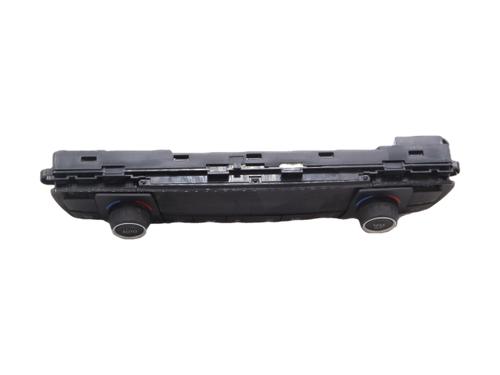 climate-control-bmw-1-f20-2011-2012-2013-2014-2015-2016-2017-2018-2019-40534116 main image