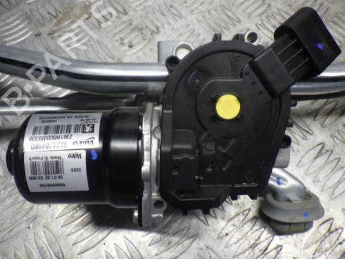 Front wiper motor PEUGEOT 208 II (UB_, UP_, UW_, UJ_) 1.5 BlueHDI 100 | BP24251134M29 