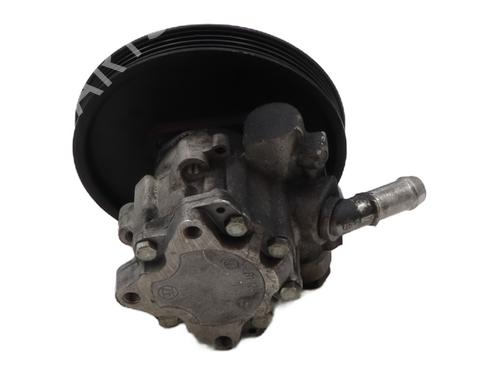 Used Steering pump Steering pump BMW 1 (E87) 118 d (122 hp) 33934045 33934045