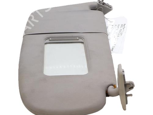 Used Right sun visor Right sun visor 37280050 37280050