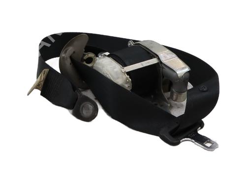 Høyre foran beltestrammer TOYOTA COROLLA Verso (ZER_, ZZE12_, R1_) 2.2 D-4D (AUR10_, AUR10R) (136 hp) 30089298