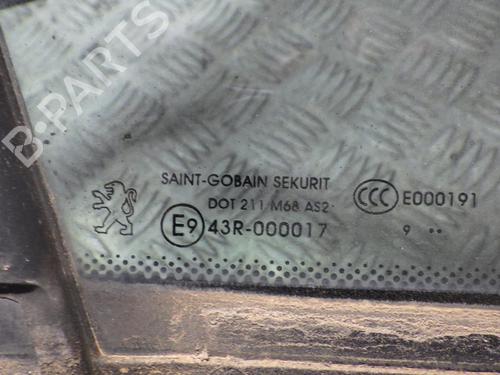 Front right quarter glass PEUGEOT 3008 I MPV (0U_) 1.6 HDi | BP24250540C112 