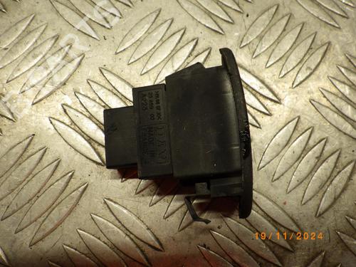 Used Headlight switch Headlight switch MASERATI 3200 GT Coupe 3.2 Biturbo V8 32V (369 hp) 25133316 25133316
