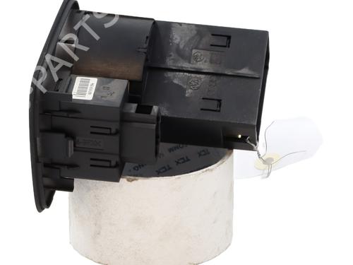 Used Headlight switch Headlight switch SEAT IBIZA IV (6J5, 6P1) 1.2 TDI (75 hp) 31069795 31069795