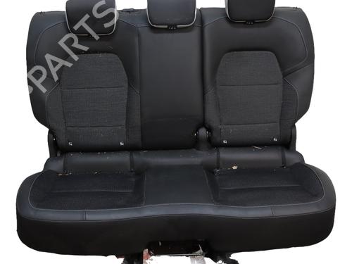 seats-set-renault-captur-ii-hf_-2020-37740064 main image