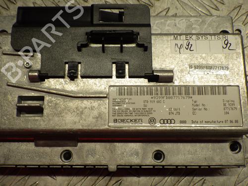 display-monitor-audi-a4-b8-avant-8k5-2007-2008-2009-2010-2011-2012-2013-2014-2015-2016-2017-24250220 main image