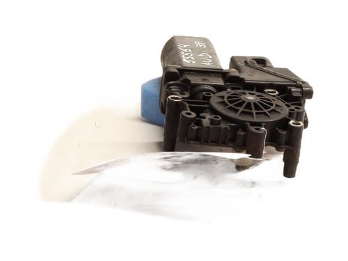 Used Right front window motor Right front window motor AUDI A3 (8L1) 1.9 TDI (90 hp) 24246095 24246095