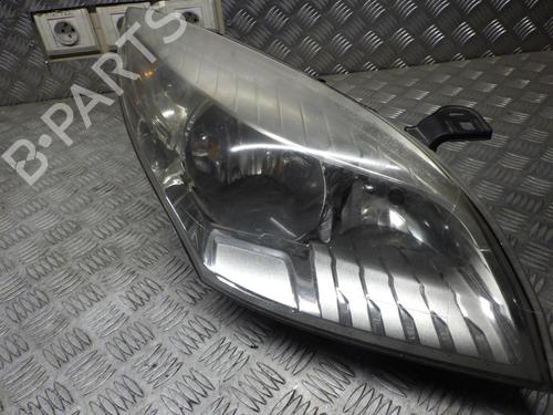 Used Right headlight RENAULT MEGANE III Grandtour (KZ0/1) 1.5 dCi (KZ1M, KZ1W, KZ0R) (106 hp) 30004438