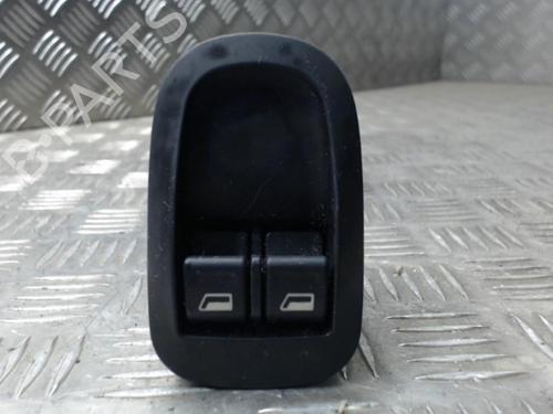 Used Switch PEUGEOT 206 Hatchback (2A/C) 1.4 i (75 hp) 24247738