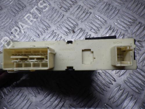 Right front window motor CITROËN C4 I (LC_) 1.6 HDi | BP25039783E20 