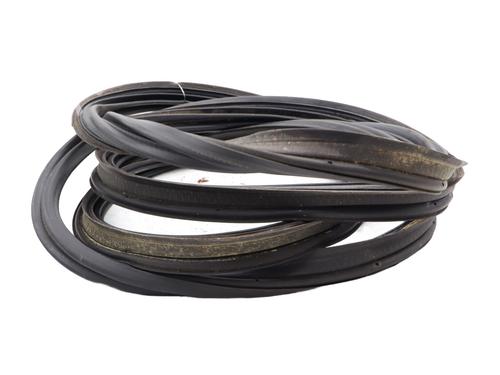 Used Rubber door seal Rubber door seal TOYOTA RAV 4 II (_A2_) 2.0 D 4WD (CLA20_, CLA21_, CLA20R, CLA21R) (116 hp) 34259516 34259516