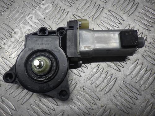Right front window motor KIA CARENS III MPV (UN) 2.0 CRDi 115 | BP24248479E20 