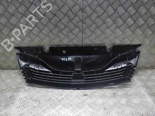 Used Grille Grille RENAULT LAGUNA II (BG0/1_) 1.9 dCI (BG0E) (105 hp) 24245761 24245761