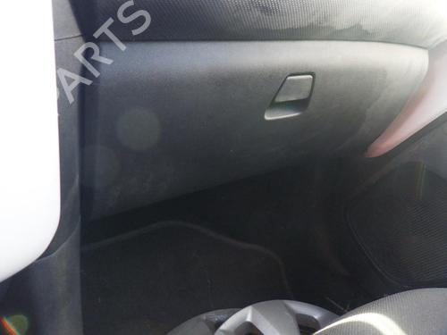 glove-box-citroen-c1-ii-pa_-ps_-2014-2015-2016-2017-2018-2019-2020-2021-24249998 main image