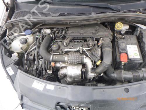 Interior roof light PEUGEOT 208 I (CA_, CC_) 1.4 HDi | BP24247234I8