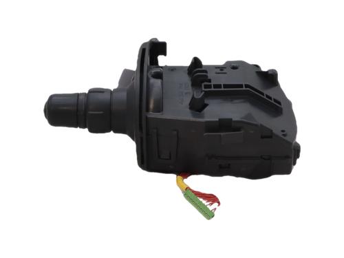 Used Switch Switch RENAULT CLIO III (BR0/1, CR0/1) 1.5 dCi (75 hp) 40051037 40051037