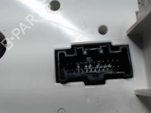 Used Climate control Climate control MAZDA 5 (CR) 2.0 CD (CR19) (110 hp) 24251953 24251953