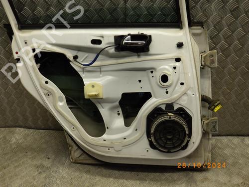 Dør venstre bagtil Dør venstre bagtil CITROËN C4 I (LC_) 1.6 HDi (90 hp) 24248266 24248266