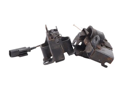 Used Hood lock Hood lock MERCEDES-BENZ S-CLASS (W220, V220) S 500, S 500 L (220.075, 220.175, 220.875) (306 hp) 36441181 36441181