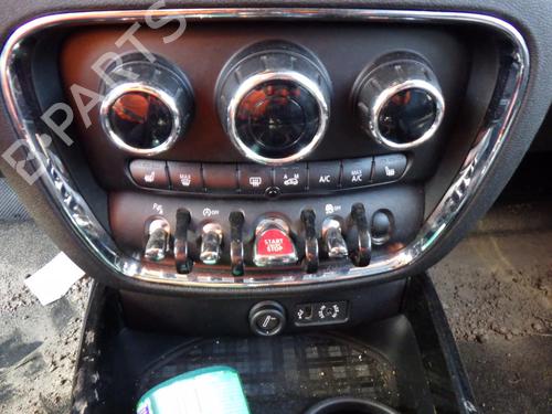 Used Climate control MINI MINI CLUBMAN (F54) Cooper D (150 hp) 31045828