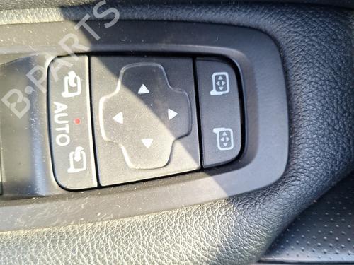 Right mirror RENAULT MEGANE IV Hatchback (B9A/M/N_) 1.6 dCi 130 (B9A4) | BP31045825C27 