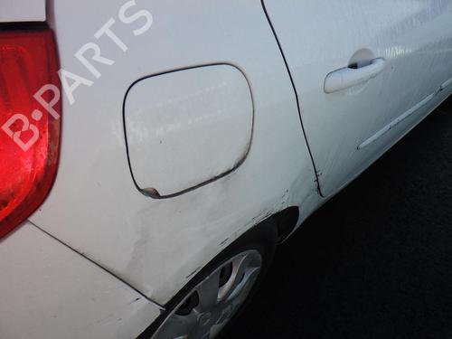 Used Fuel flap RENAULT CLIO III (BR0/1, CR0/1) 1.5 dCi (75 hp) 24247960