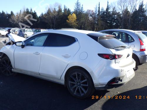 Brukte deler til MAZDA 3 Hatchback (BP)  SKYACTIV-X M Hybrid AWD  4529119