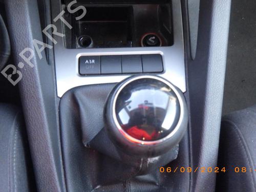 Right taillight VW GOLF V (1K1) 1.9 TDI | BP26123514C35 - Image 10