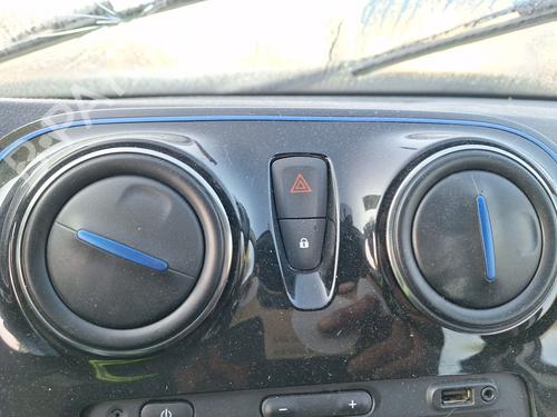 air-vent-dacia-logan-mcv-ii-2013-30745228 main image