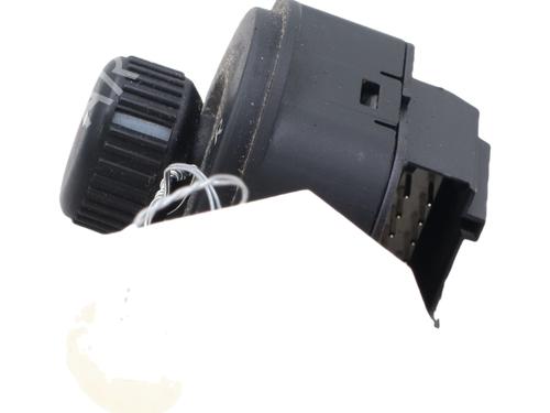 Comando specchietti Comando specchietti VW POLO V (6R1, 6C1) 1.4 (6R1) (85 hp) 37452624 37452624