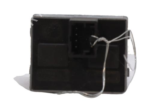 Used Left front window switch Left front window switch VW POLO IV (9N_, 9A_) 1.9 TDI (101 hp) 40357519 40357519