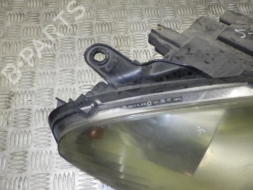 Right headlight PEUGEOT 807 (EB_) 2.0 HDi | BP24246639C29