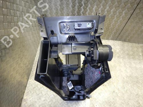 Middle console RENAULT MEGANE IV Hatchback (B9A/M/N_) 1.5 Blue dCi 115 (B9A6) | BP24251254I22 - Image 4