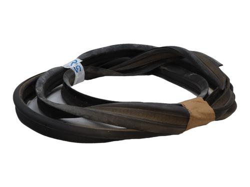 Used Rubber door seal Rubber door seal RENAULT MEGANE E-TECH SUV EV60 (BNJ1) (218 hp) 40357496 40357496