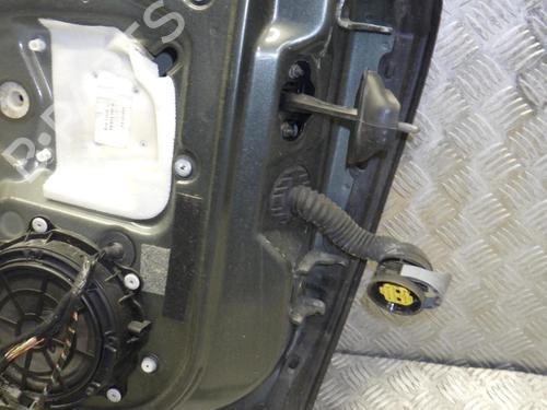 Left front door PEUGEOT 407 (6D_) 2.0 HDi 135 (6DRHRH, 6DRHRE, 6DRHRG, 6DRHRJ) | BP24248472C2 