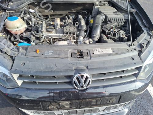 Frontplate/Frontkurv VW POLO V (6R1, 6C1) 1.2 TSI (105 hp) 31019755