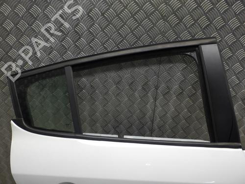 right-rear-door-renault-megane-iii-hatchback-bz01_-b3_-2008-24250788 main image