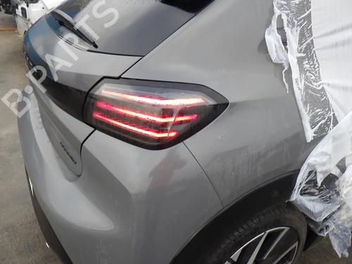 Used Right taillight PEUGEOT 208 II (UB_, UP_, UW_, UJ_) 1.2 MHEV (101 hp) 24245974