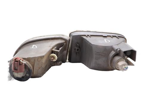 right-front-indicator-toyota-rav-4-ii-_a2_-2000-2001-2002-2003-2004-2005-34046696 main image