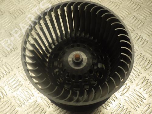 Used Heater blower motor Heater blower motor PEUGEOT 208 I (CA_, CC_) 1.6 HDi (92 hp) 24250278 24250278