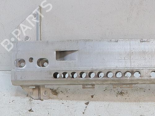 Used Front bumper reinforcement Front bumper reinforcement 37165306 37165306