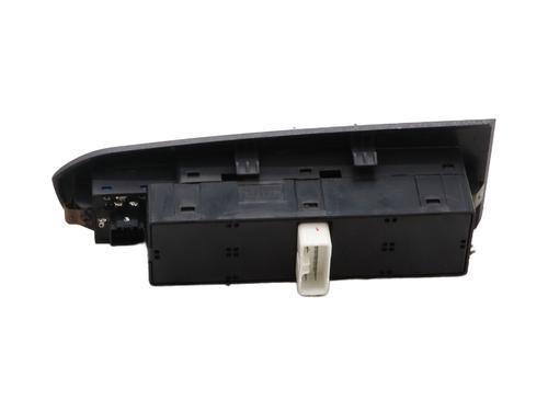 Used Left front window switch Left front window switch HYUNDAI TRAJET (FO) 2.0 CRDi (113 hp) 30738347 30738347