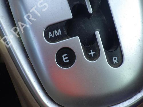 Used Shift knob Shift knob LANCIA DELTA III (844_) 1.6 D Multijet (844.AXC11, 844.AXC1A) (120 hp) 24470579 24470579