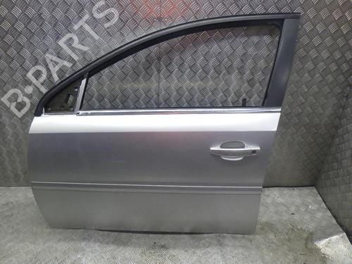 Used Left front door OPEL SIGNUM Hatchback (Z03) 1.9 CDTI (F48) (150 hp) 24248208