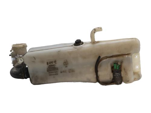 Used Windscreen washer tank Windscreen washer tank MITSUBISHI PAJERO II Canvas Top (V2_C, V4_C) [1990-2000] 34248210 34248210