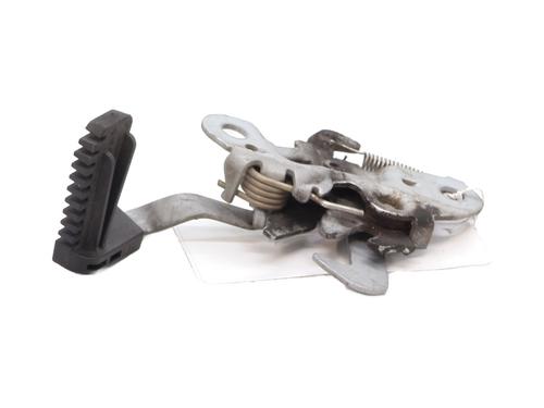 hood-lock-citroen-c2-jm_-2003-2004-2005-2006-2007-2008-2009-2010-2011-2012-2013-2014-2015-2016-2017-32383015 main image