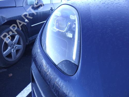 right-headlight-porsche-macan-95b-2014-24244330 main image