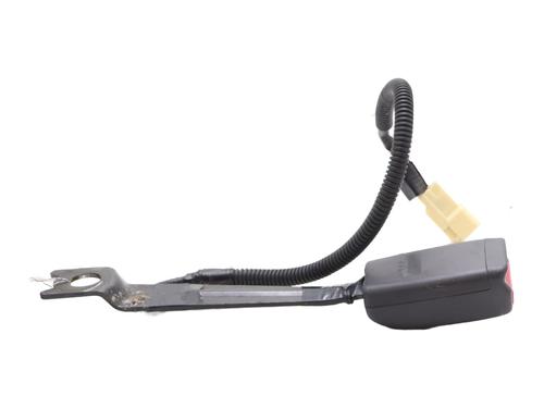 Used Seat buckle Seat buckle TOYOTA YARIS (_P9_) 1.4 D-4D (NLP90_, NLP90R) (90 hp) 34192290 34192290