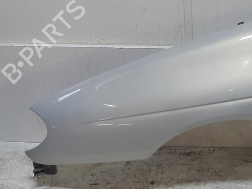 Used Left front fenders Left front fenders RENAULT MEGANE I Coach (DA0/1_) 1.4 16V (DA0D, DA1H, DA0W, DA10) (95 hp) 34046678 34046678